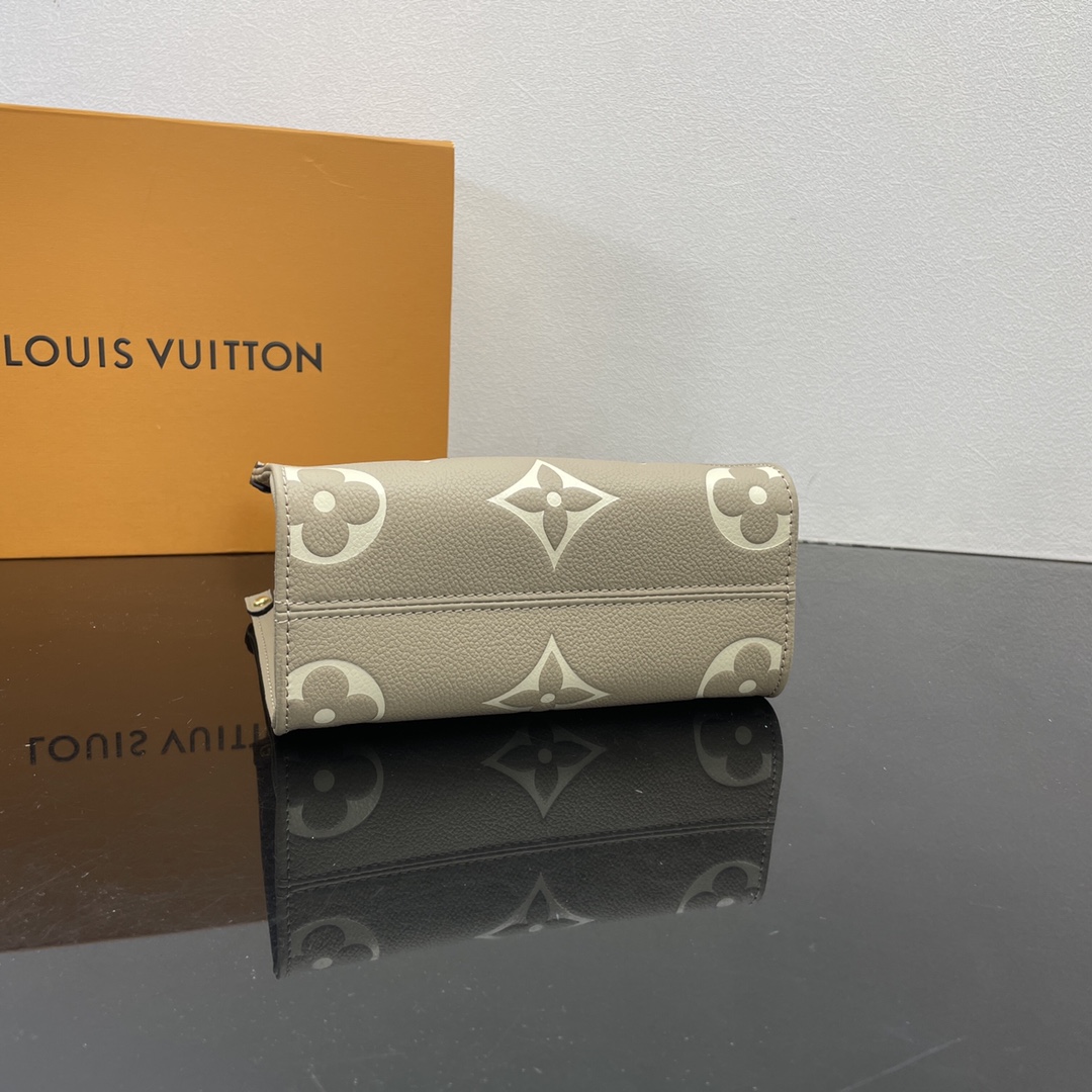 Louis Vuitton Shopping Bags